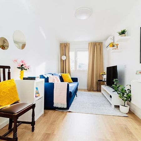 Modern 3 Bedroom Flat In Lisbon Luaran gambar