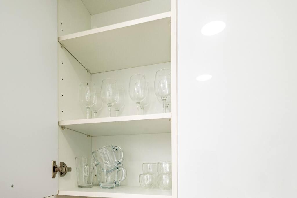 Modern 3 Bedroom Flat In Lisbon Luaran gambar